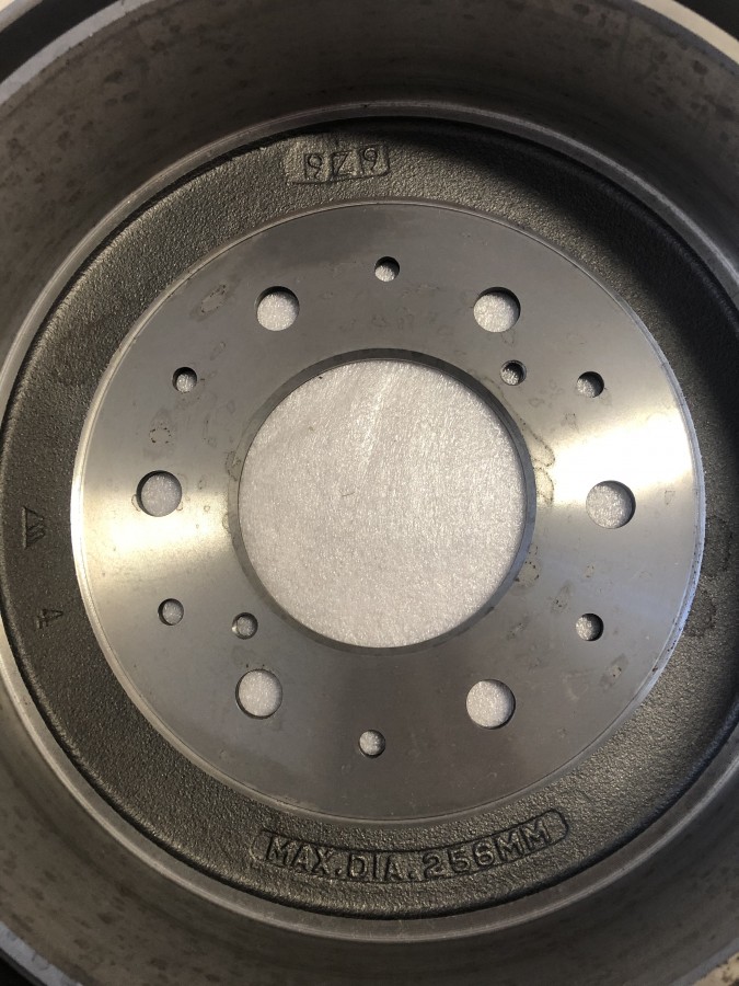 Барабан тормозной задний TOYOTA LC70 4243160040