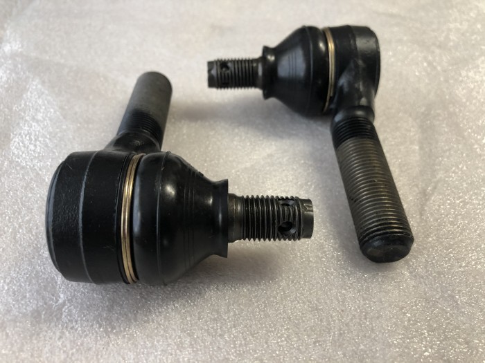 Наконечник рулевой TOYOTA Hilux 4504639385