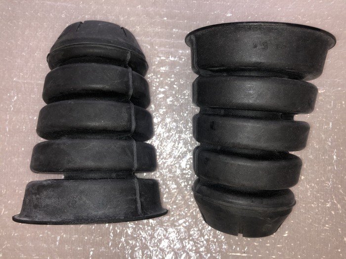 Отбойник заднего амортизатора Toyota LC 100 LEXUS LX450 4831360010