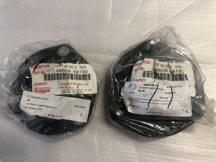 Опора переднего амортизатора TOYOTA CAMRY V40 2006-2011 4860906130