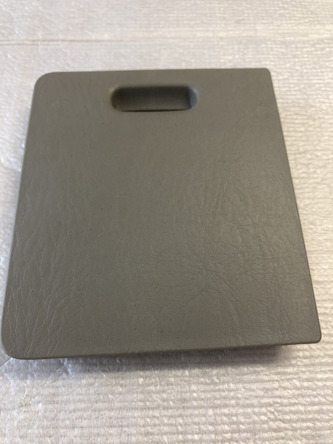 Крышка предохранителей TOYOTA Camry CV30 2001-2006 5554533030E0