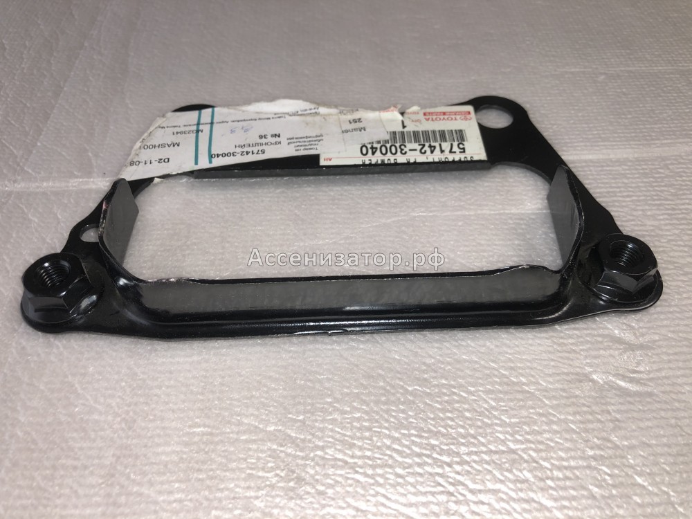 Кронштейн переднего бампера левый LEXUS GS IS TOYOTA 5714230040