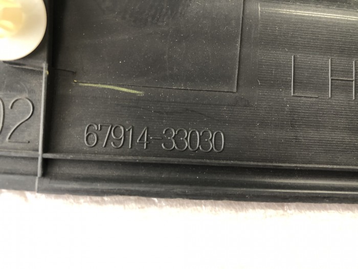 Накладка порога передняя левая TOYOTA CAMRY CV30 2001-2006 6791433030B1