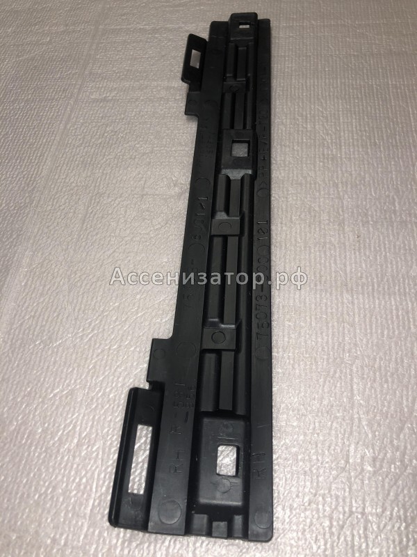 Молдинг планка поясная TOYOTA 7573360010