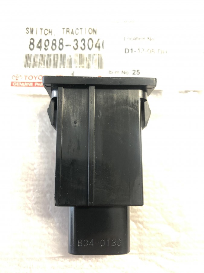 Выключатель TRC TOYOTA 8498833040