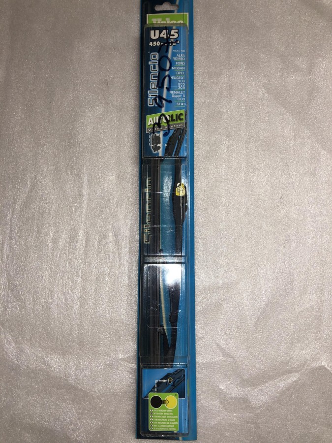 Задняя щетка стеклоочистителя Valeo Silencio Standard U45 450 мм 567771