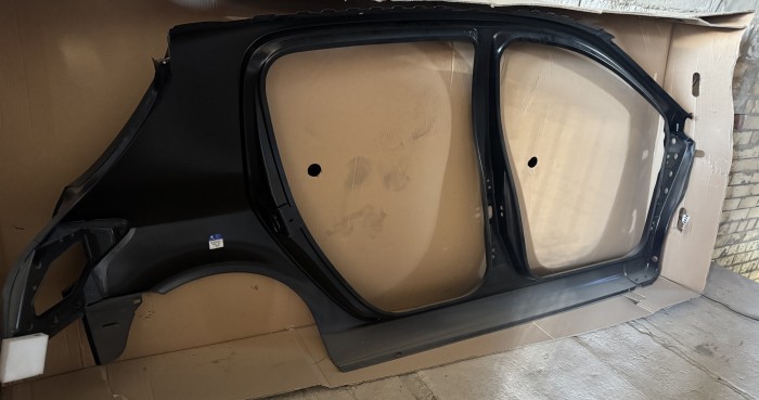 Боковина кузова левая Peugeot 307 8501A6