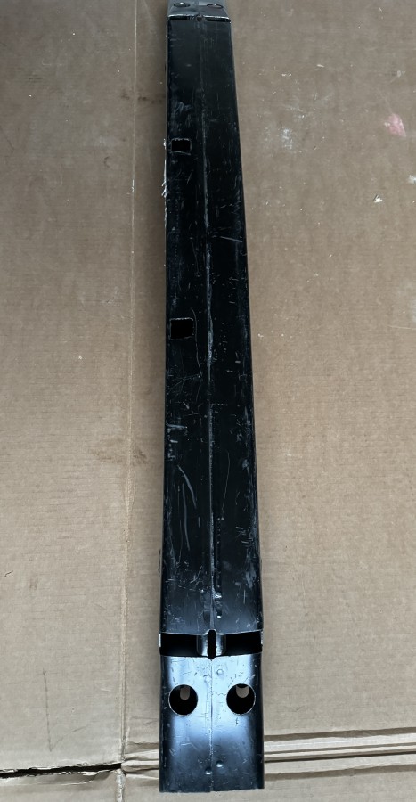 Усилитель переднего бампера Toyota Corolla Verso 5202113020