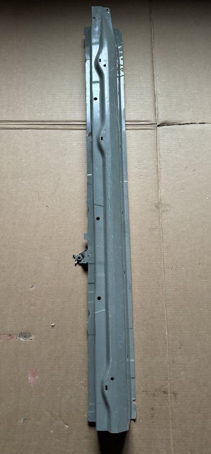 Порог правый Toyota Avensis T250 2003-2009 6140305010