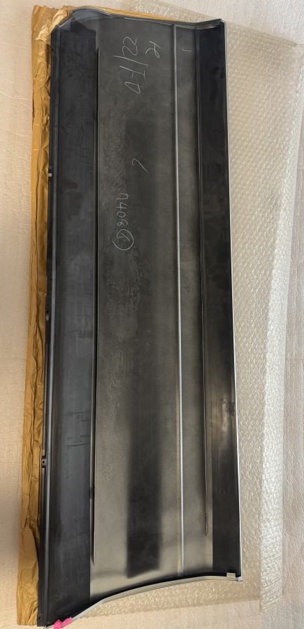 Молдинг двери передней правой Lexus GX470 7573160170B1